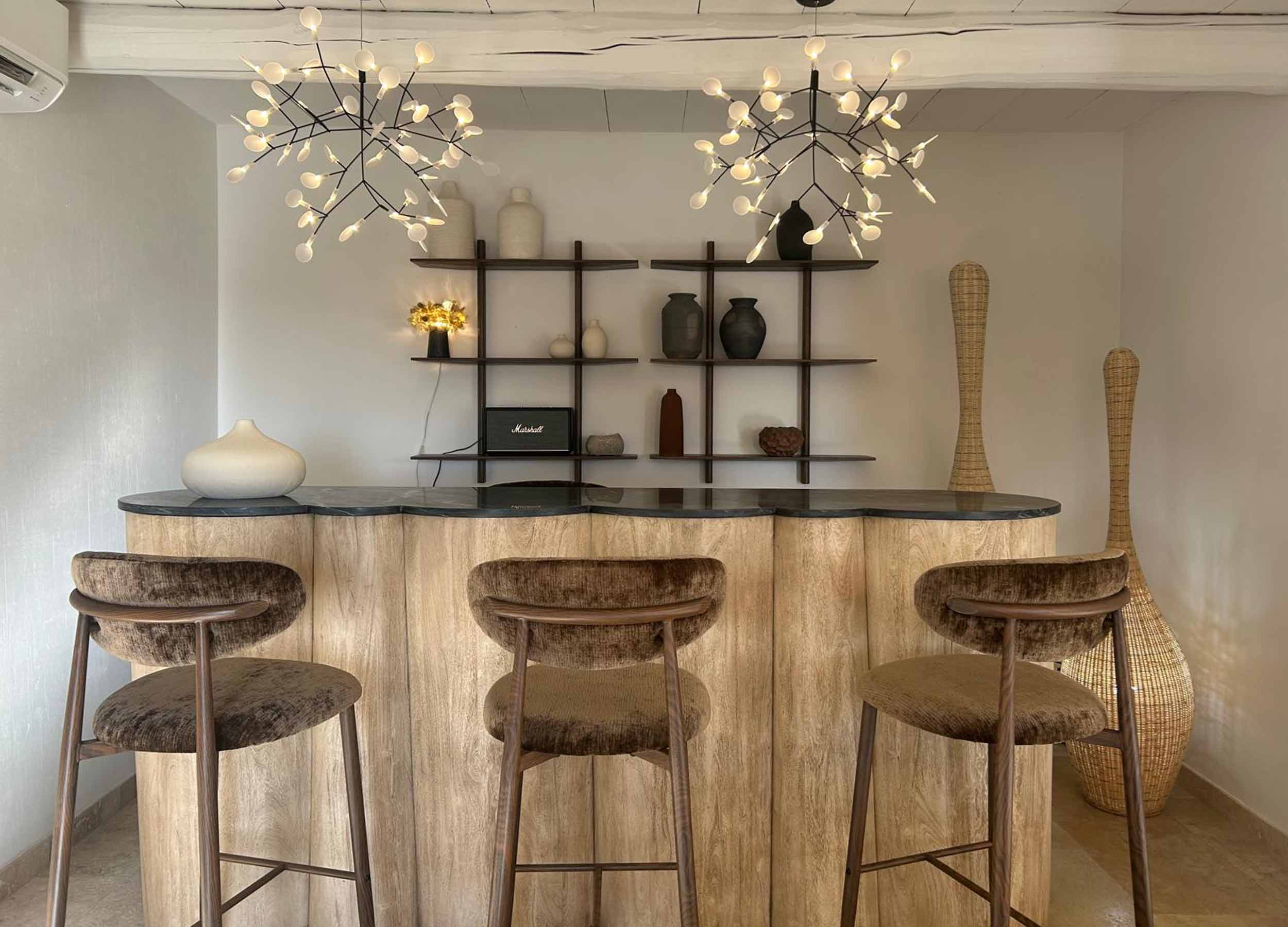 Location mas en Provence - maison de charme dans les Alpilles avec piscine chauffée - chambre avec vue sur le jardin